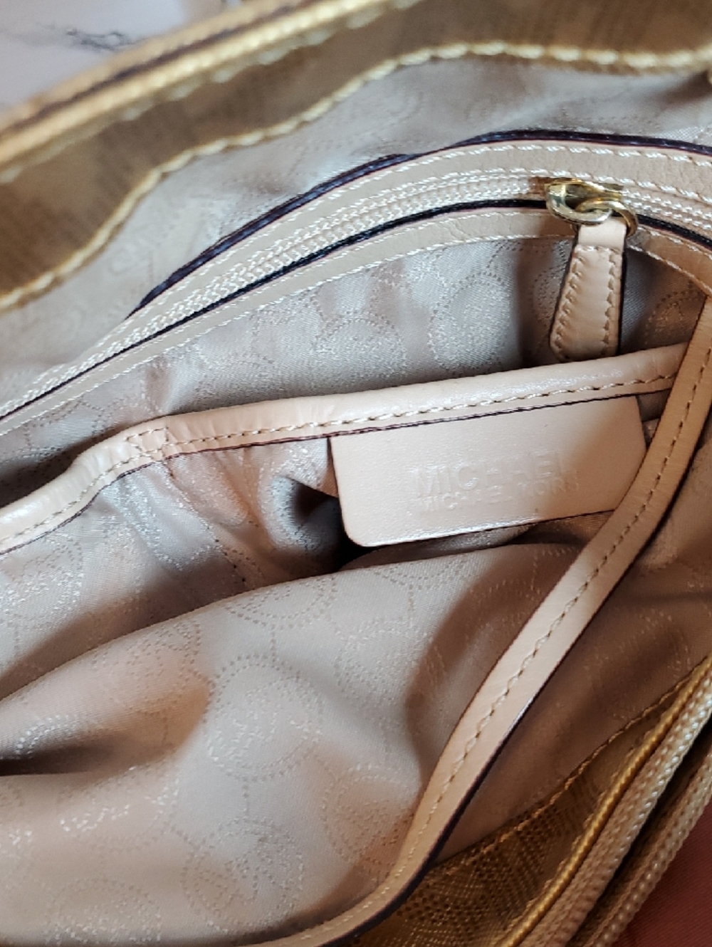 Michael Kors Gold Metallic Jet Set East West MK Logo Tote - Picture 3 of 14